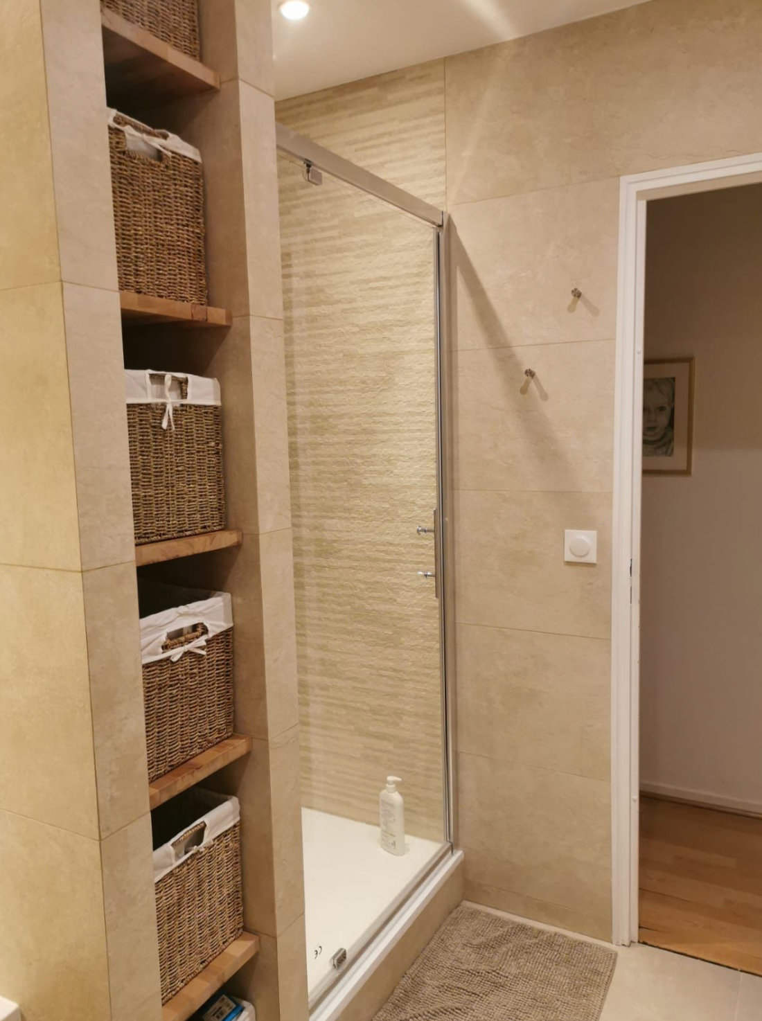 Salle de bain beige - vue 4